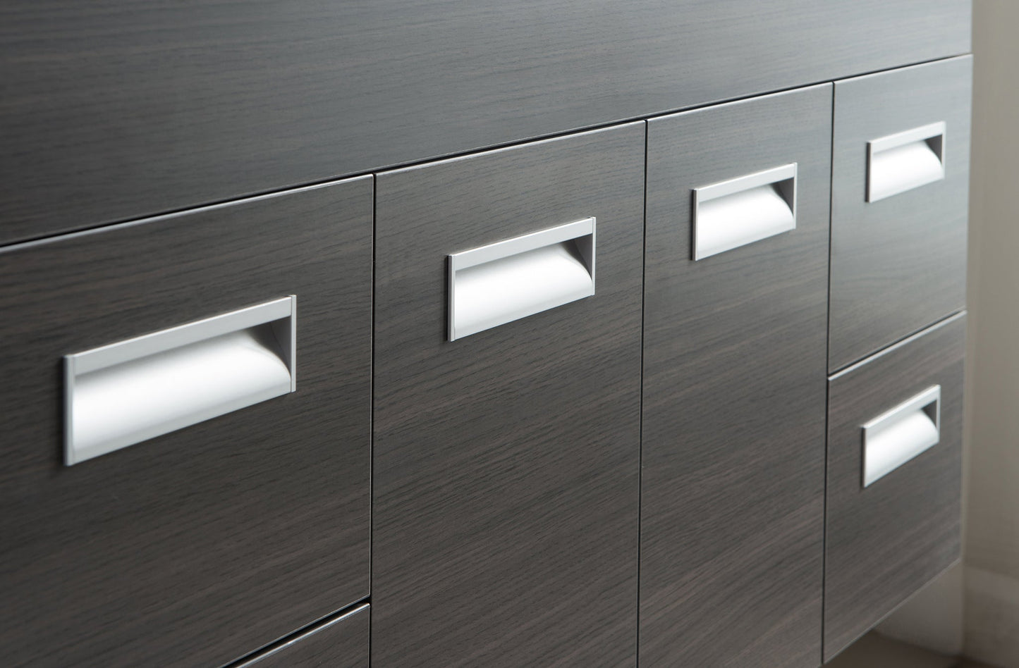 Altas Wall Mounted Vanity