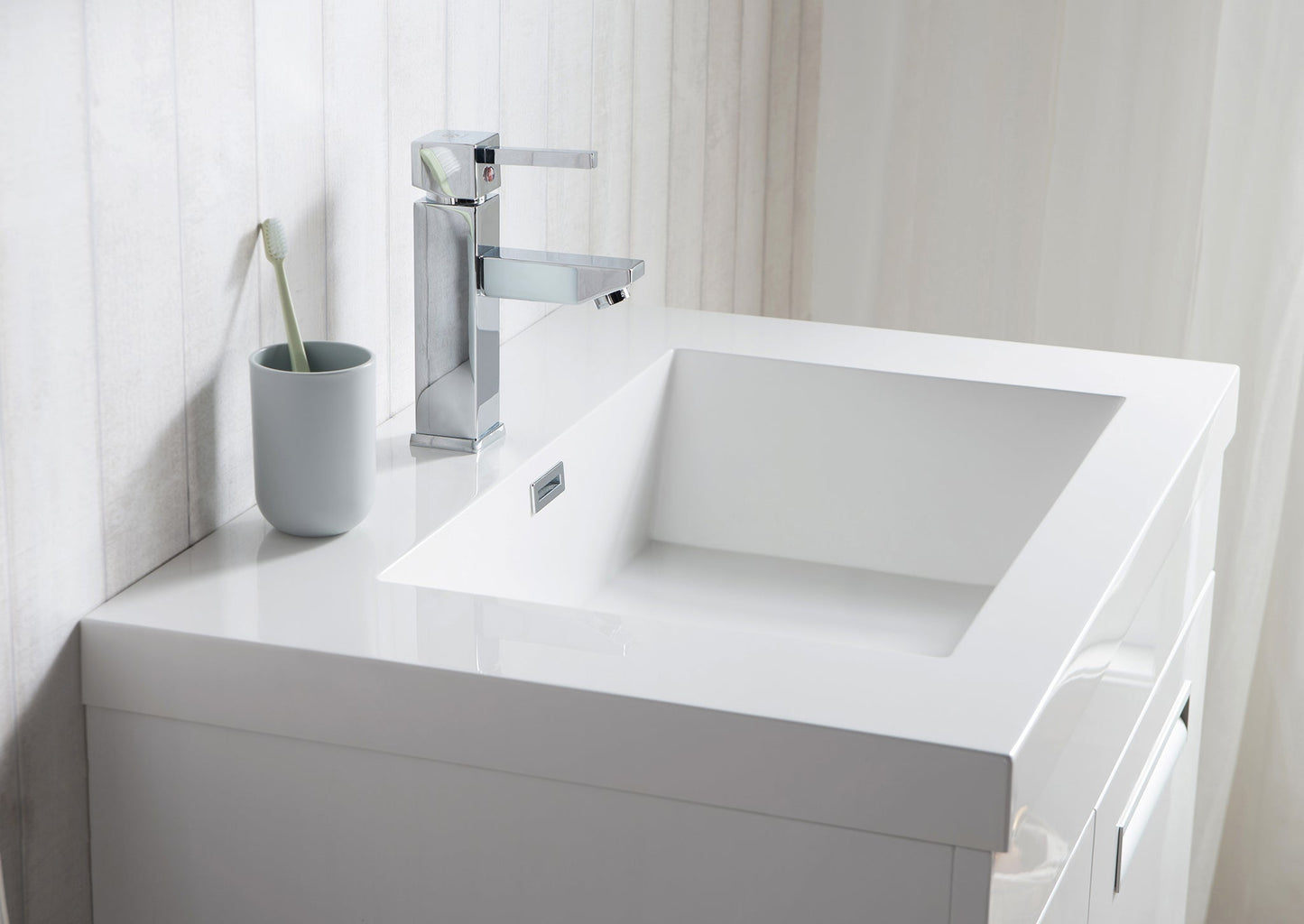 Altas Wall Mounted Vanity