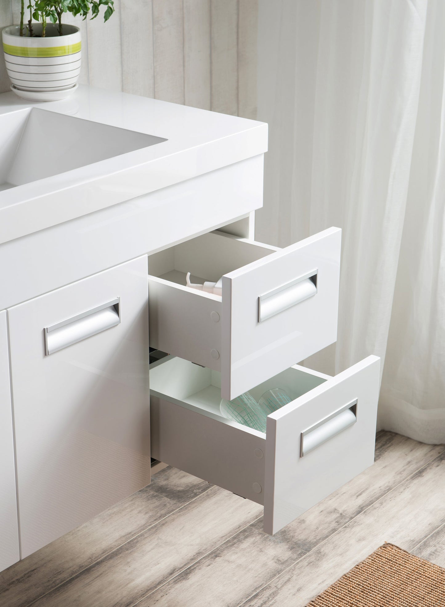 Altas Wall Mounted Vanity