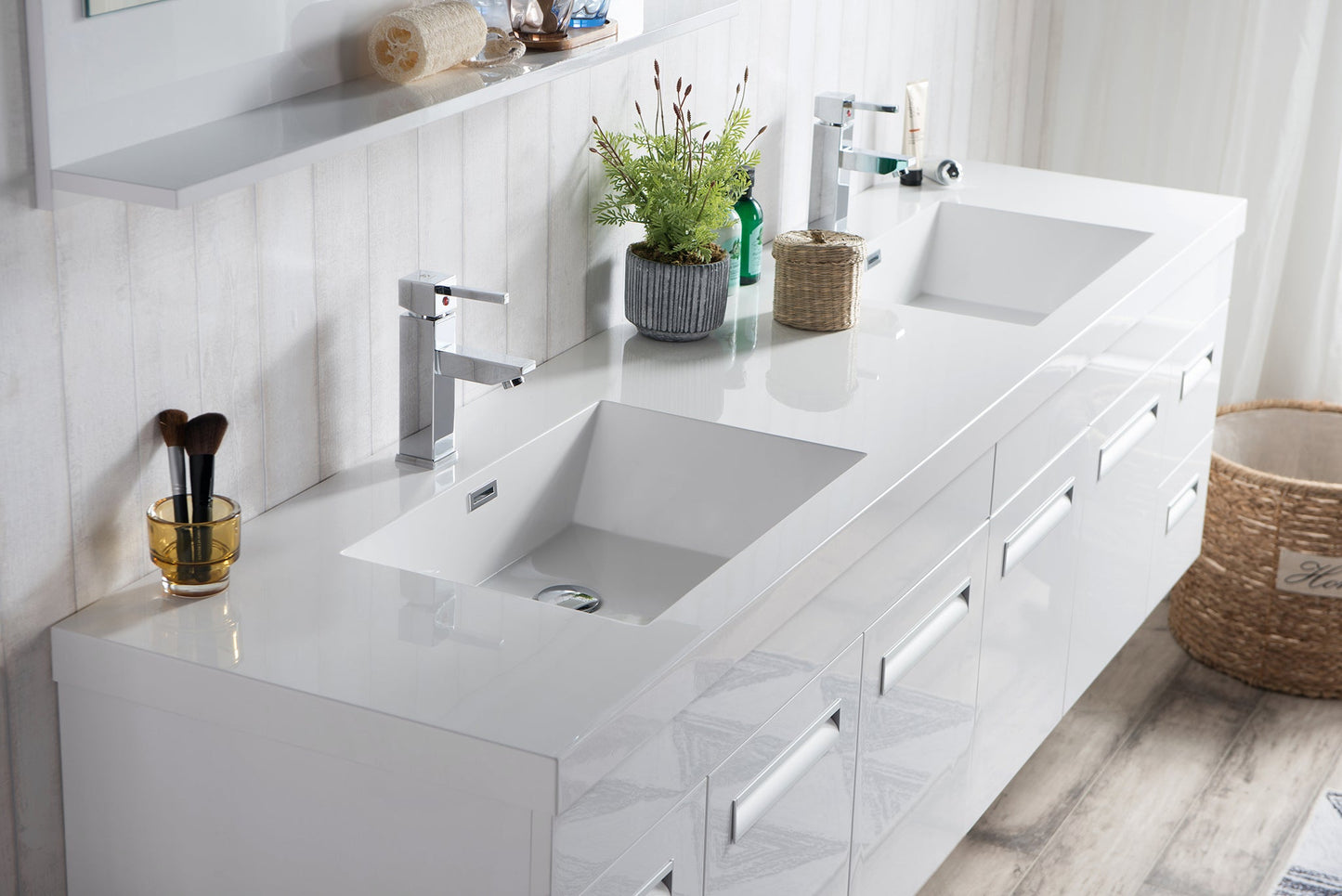 Altas Wall Mounted Vanity